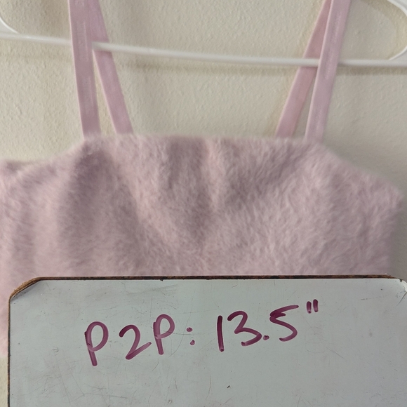 Gymshark x Whitney Simmons Eyelash Fuzzy Bra - Picture 9 of 9